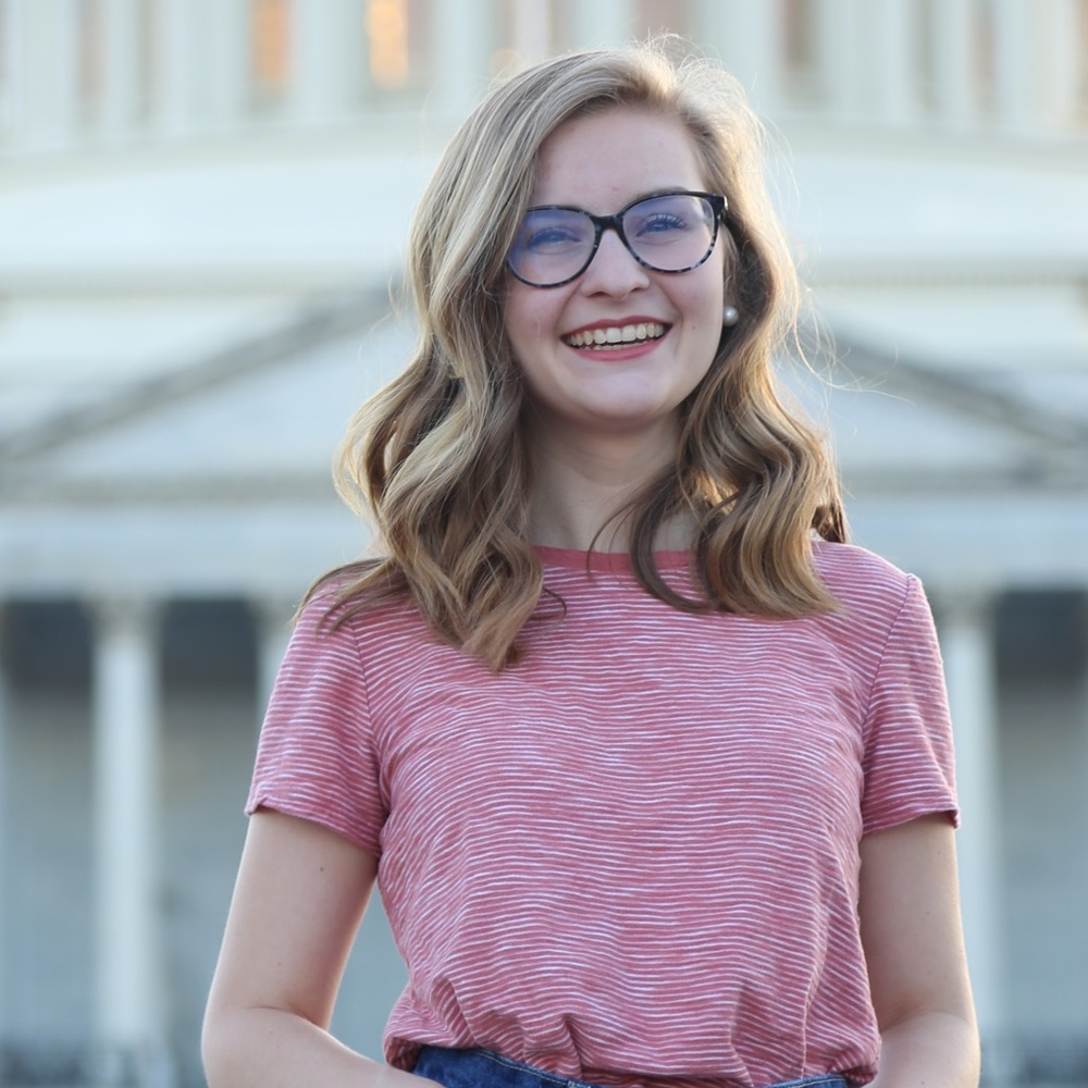 Meet your Posher, Stephanie